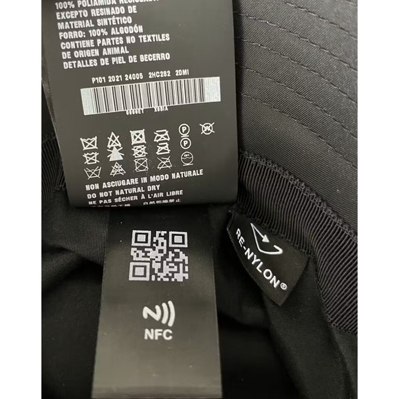 PRADA RE-NYLON POUCH BUCKET HAT BLACK SIZE MEDIUM - Picture 5 of 8